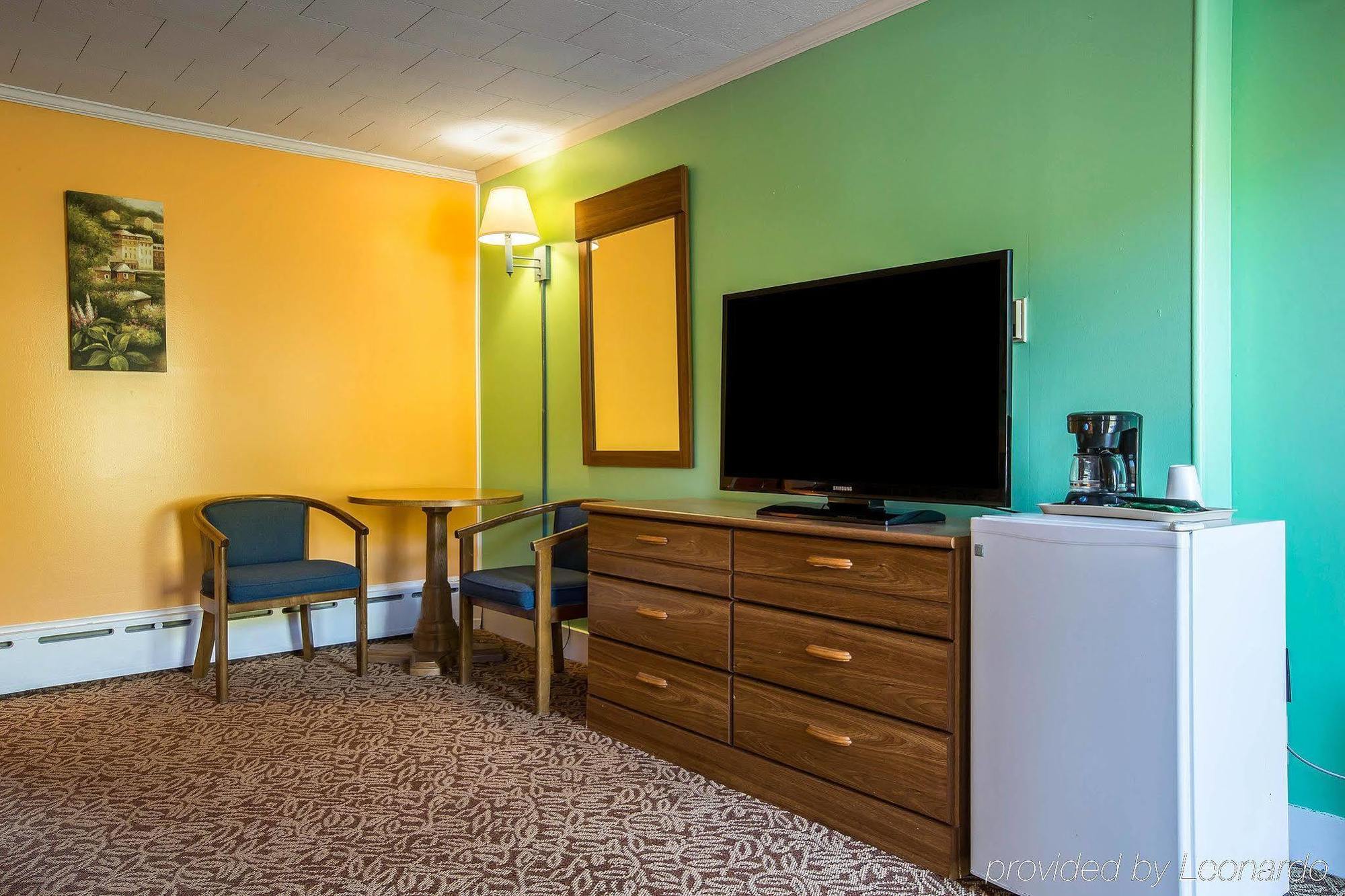 Rodeway Inn Lincoln I-93 Eksteriør bilde